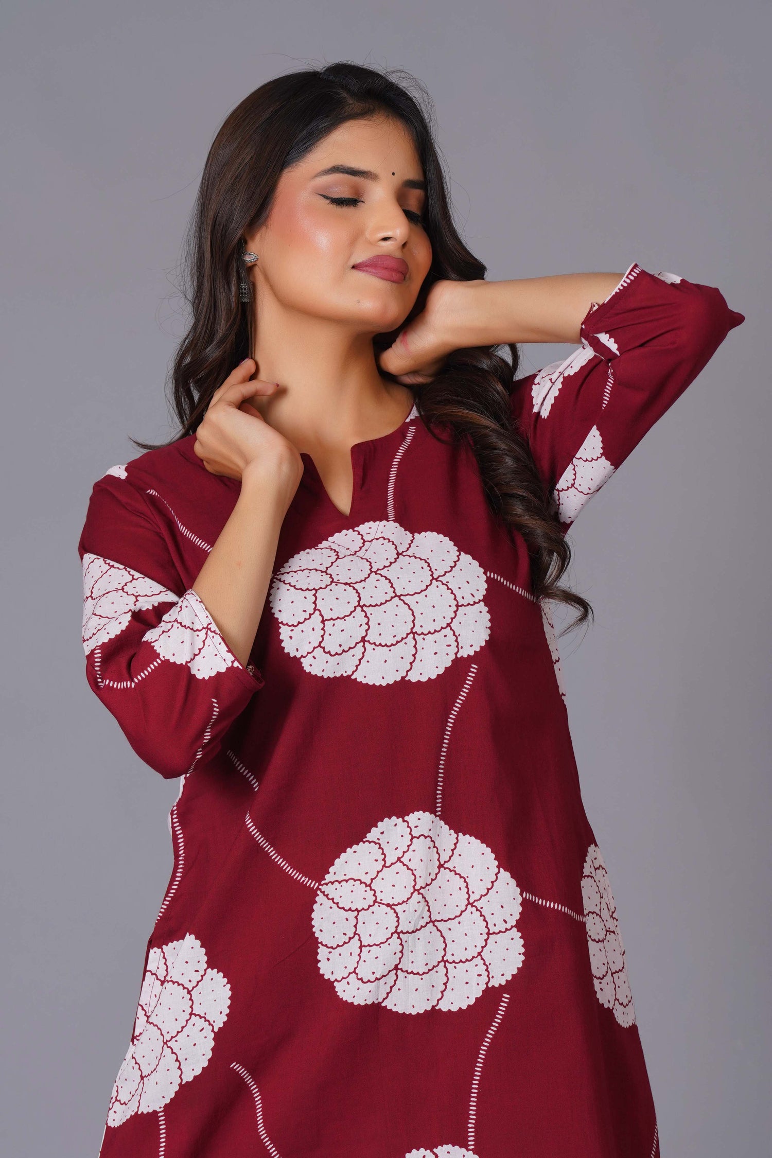Crimson Blossom Floral Cotton Kurta Set | Stylish Wear - Himdim Wear