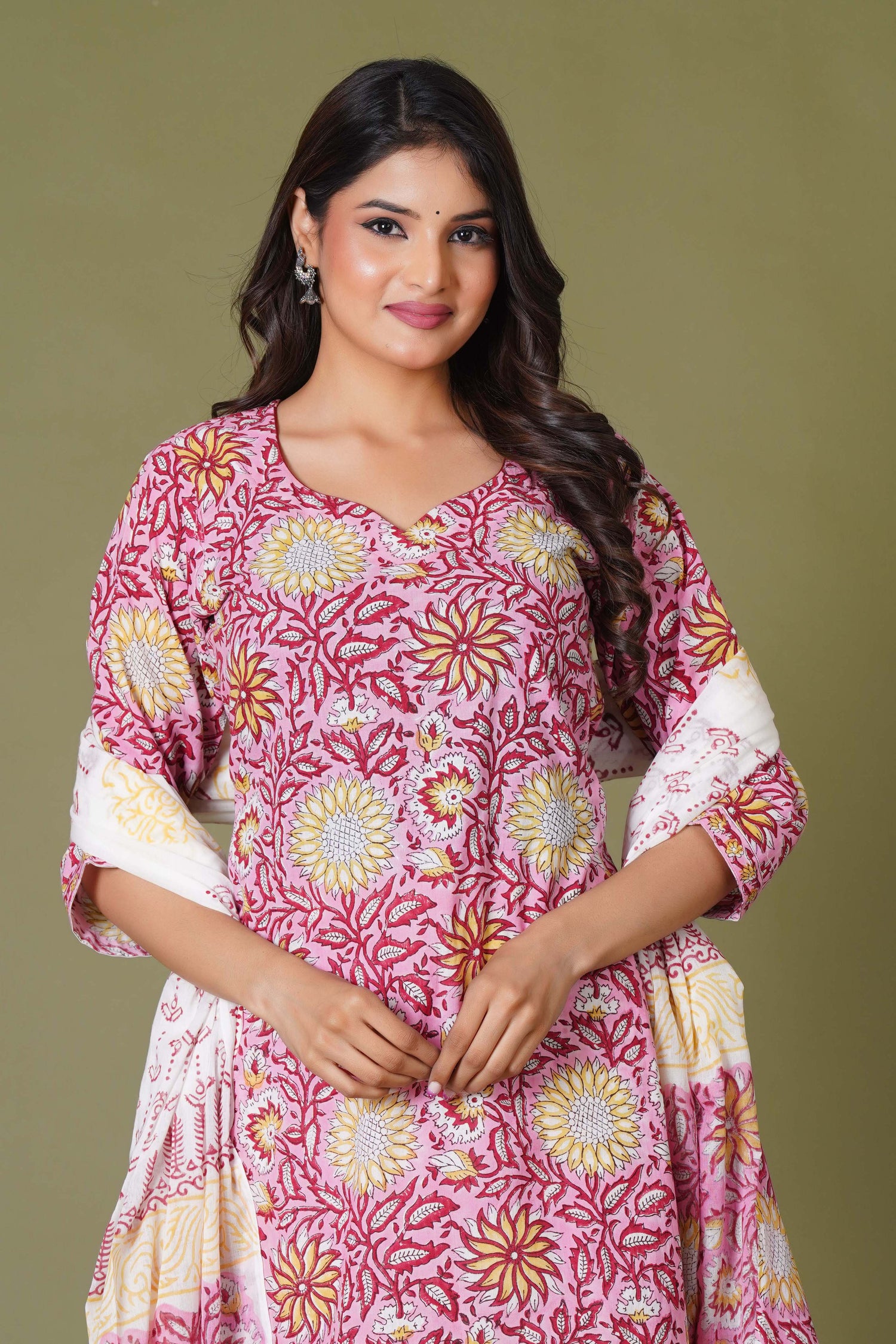 Vibrant Yellow Floral Kurta Set: A Perfect Blend of Tradition and Modern Style - Himdim Wear