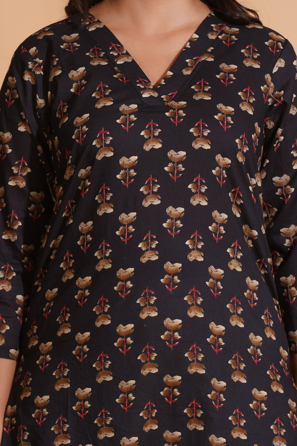 Black Elegance V-Neck Kurta