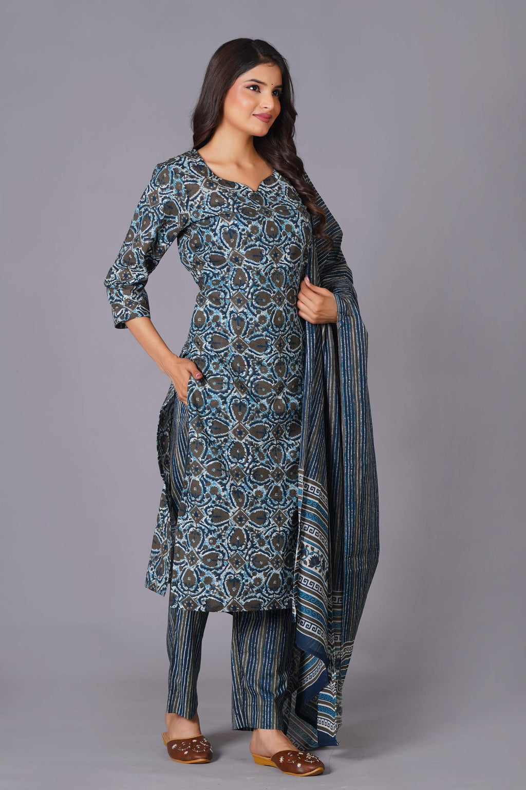 Azure Geometric Bloom Cotton Suit Set