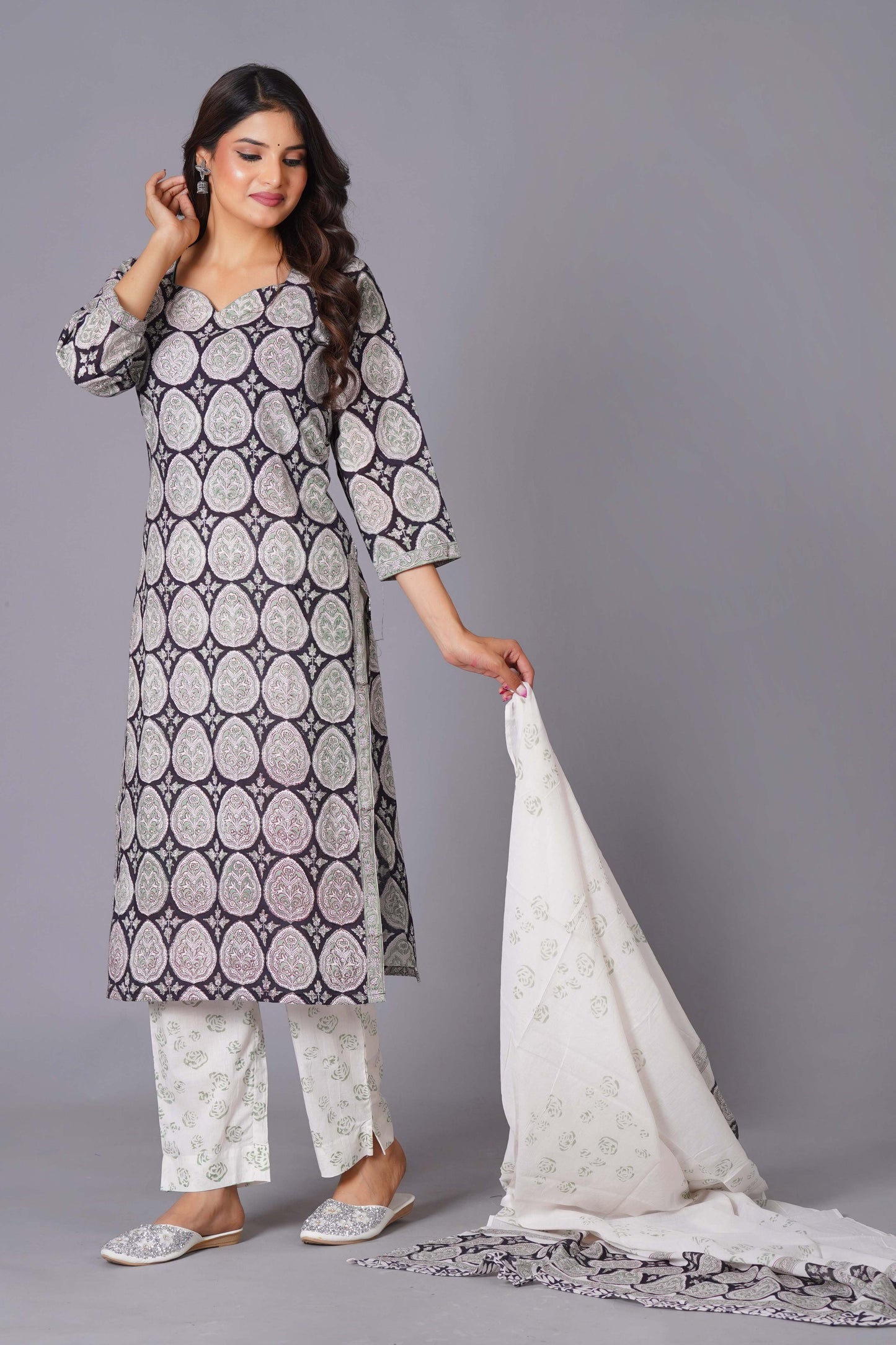 Ornate Paisley Handblock Cotton Suit Set