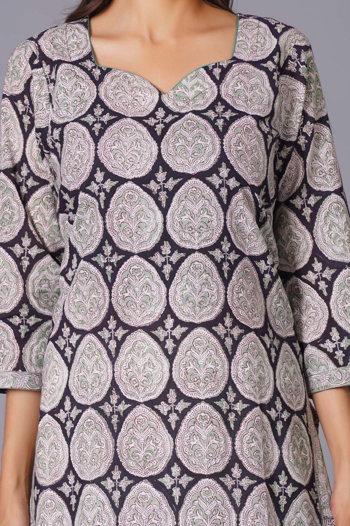 Ornate Paisley Handblock Cotton Suit Set