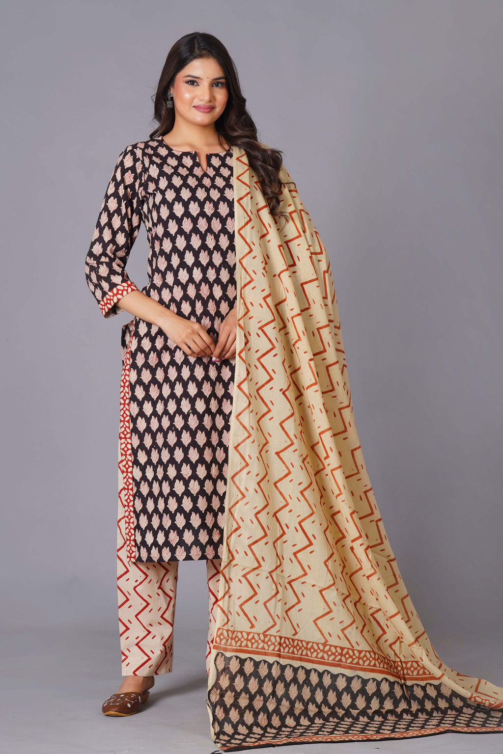 Noir Leaf Handblock Cotton Suit Set