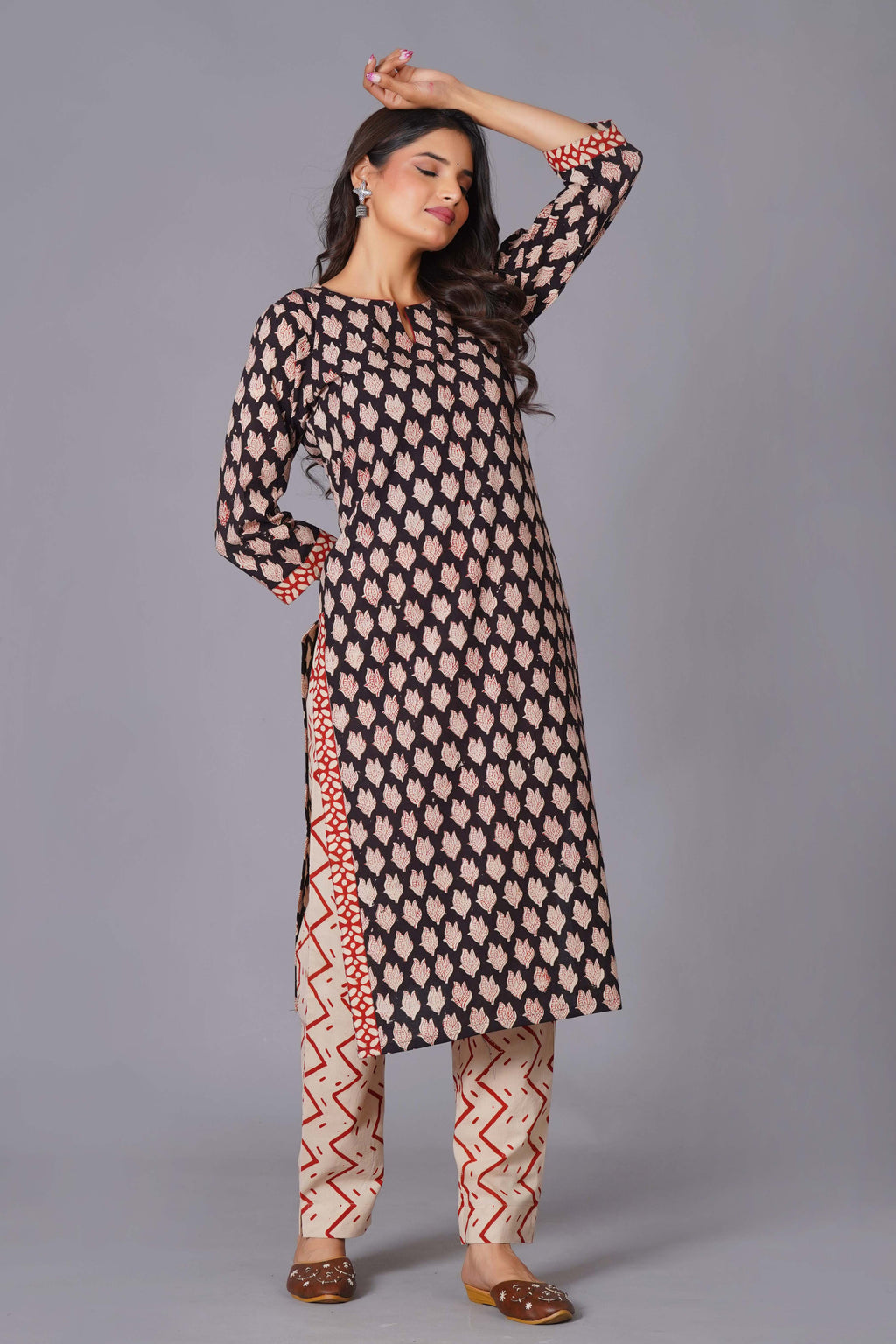 Noir Leaf Handblock Cotton Suit Set