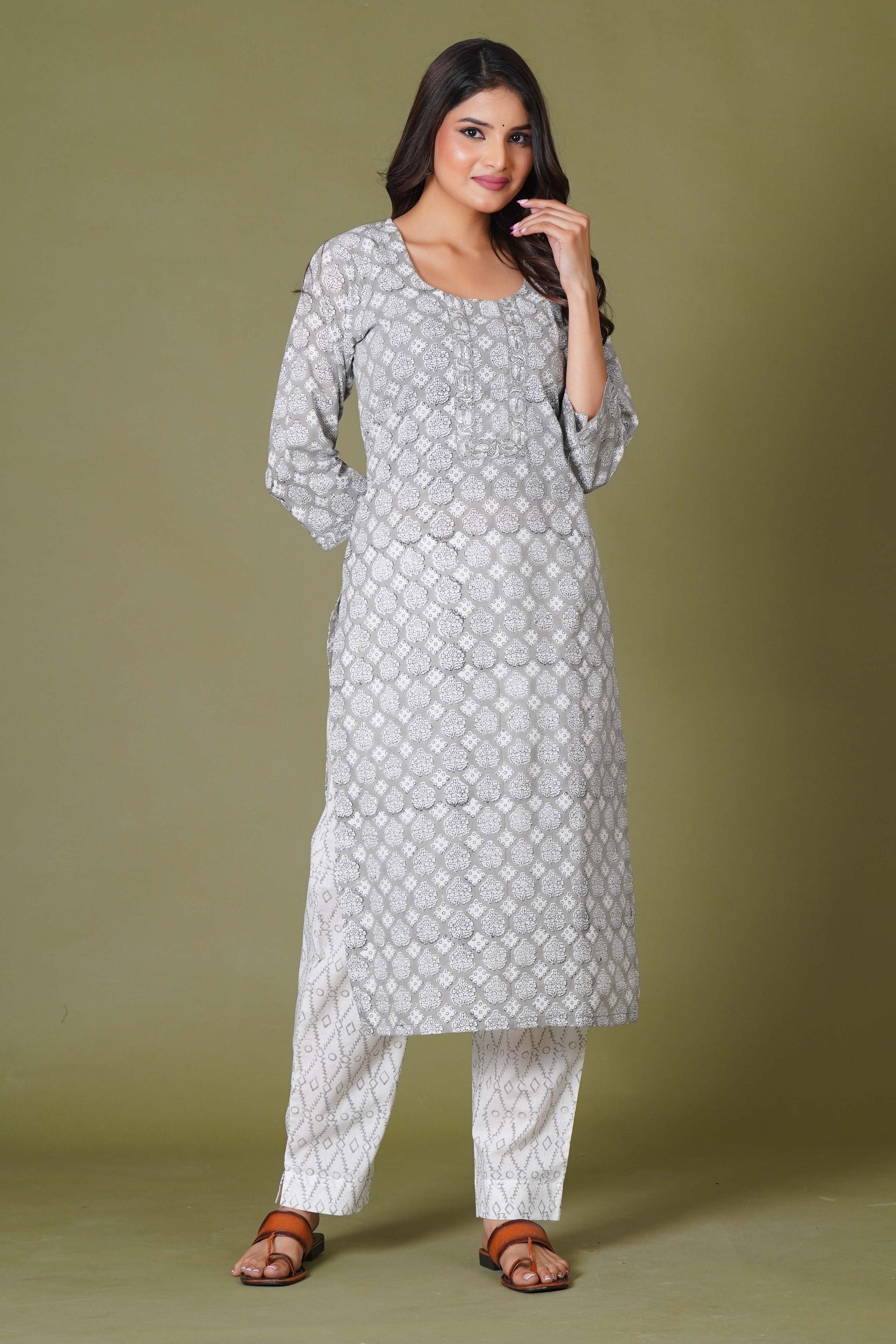 Grey Floral Handblock Printed Straight Kurta for Women – Soft Cotton Ethnic Wear