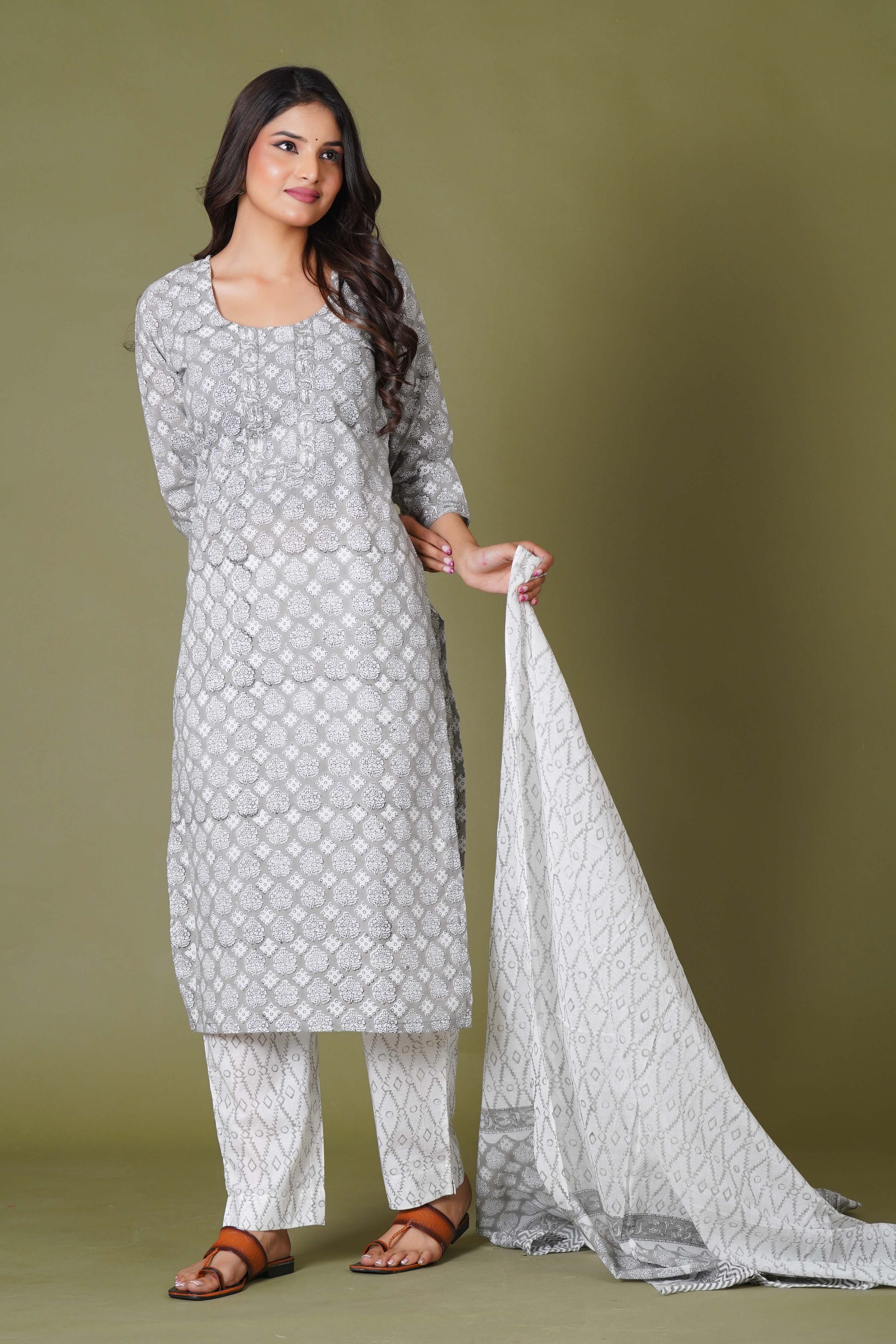 Grey Floral Handblock Printed Straight Kurta for Women – Soft Cotton Ethnic Wear