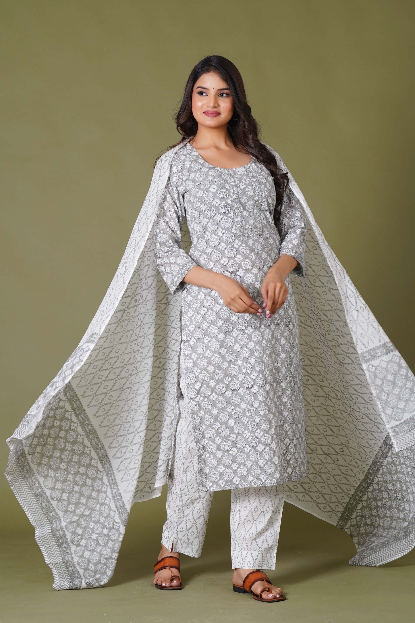 Grey Floral Handblock Printed Straight Kurta for Women – Soft Cotton Ethnic Wear