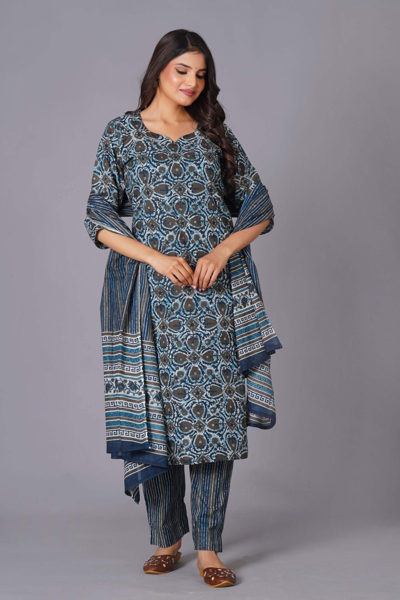 Azure Geometric Bloom Cotton Suit Set - Himdim Wear