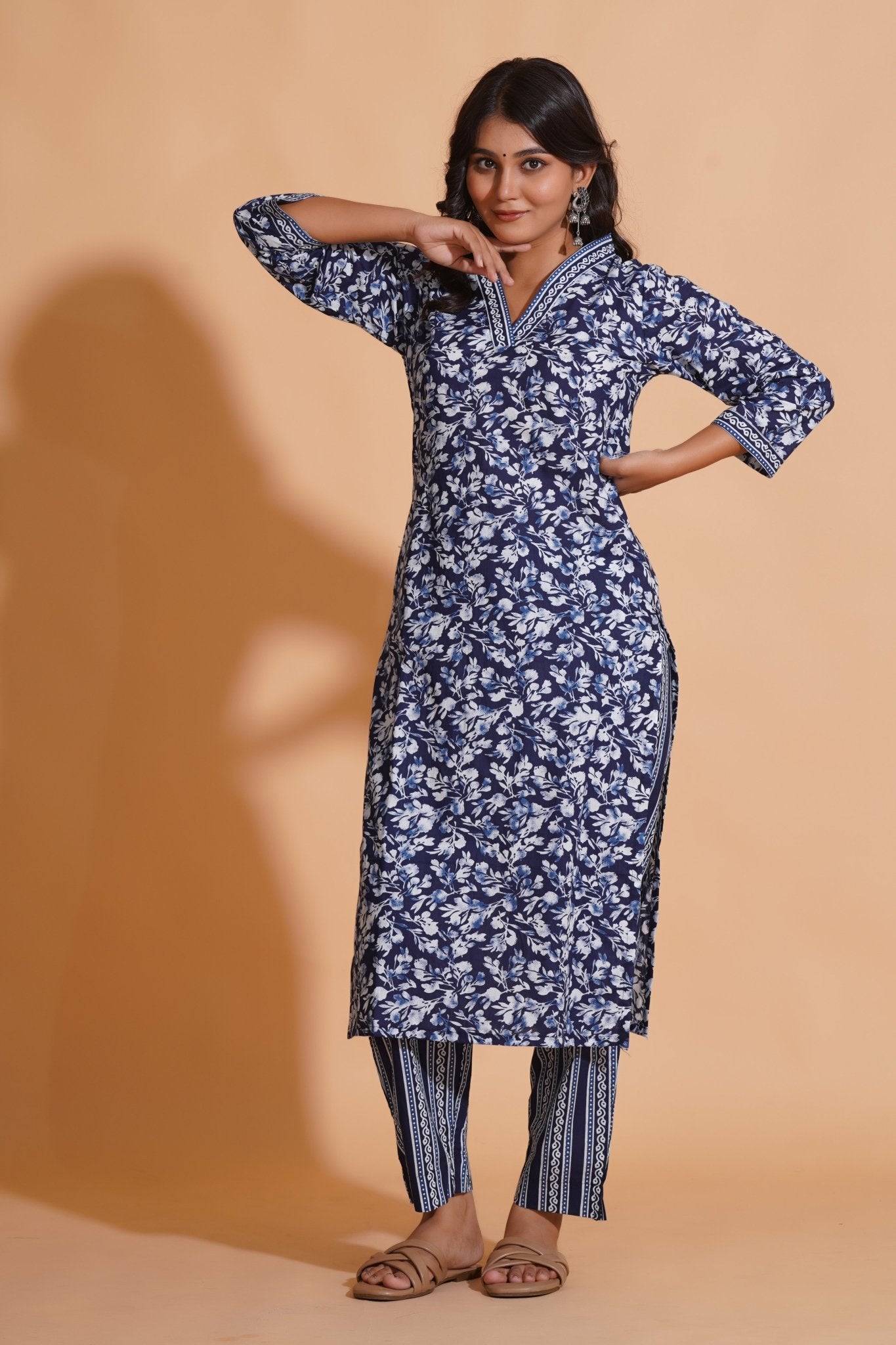 Navy Blossom Heritage Kurta Set - Himdim Wear